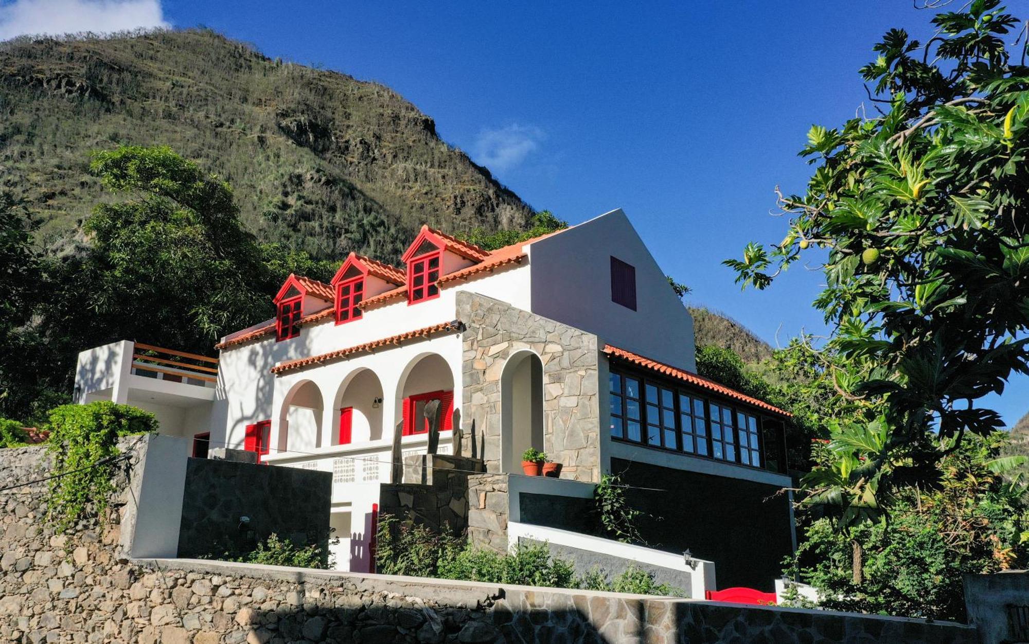 Kasa Wahnon Villa Pombas Exteriör bild